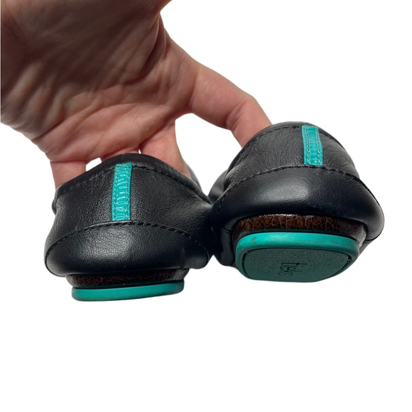 Tieks by Gavrielli | Matte Black Flats 6 - Picture 4 of 7